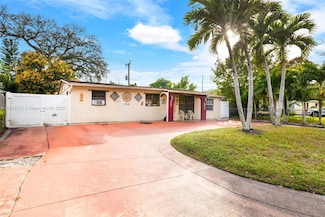 5626 Atlanta St, Hollywood, FL 33021