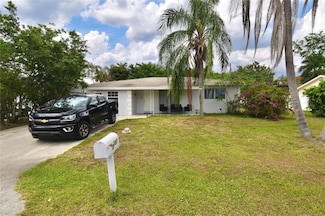 5151 Garfield Rd, Delray Beach, FL 33484