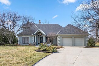 1828 Prestwick Ln, Fort Wayne, IN 46814