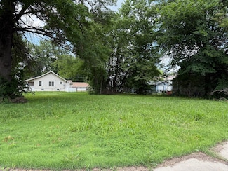 700 Wall St, Marshall, MO 65340