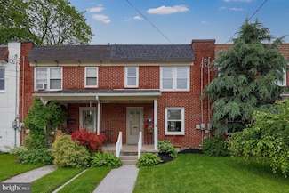 28 S Fulton St, Manheim, PA 17545
