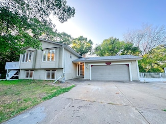 45 210th Ln NW, Cedar, MN 55011