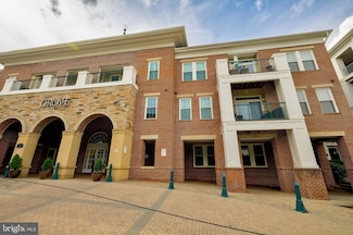 2301 25th St S Unit 4312, Arlington, VA 22206