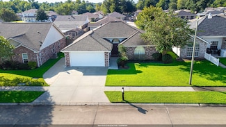 516 Cavaness Dr, Houma, LA 70364