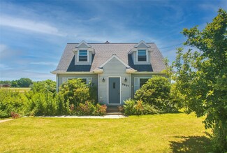 3901 Oxer Rd, Erie, PA 16505