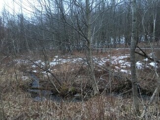 27 Barrywilde, Fairfield, VT 05448