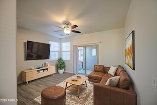 1624 N 77th Glen, Phoenix, AZ 85035