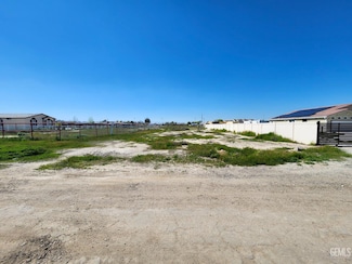 4939 Noble St, Bakersfield, CA 93314
