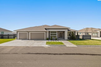 7396 W 22nd Place, Kennewick, WA 99338