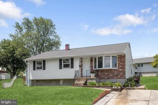 8 Kelbark Ct, Parkville, MD 21234