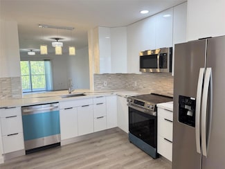 701 SW 142nd Ave Unit 408S, Pembroke Pines, FL 33027
