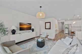 1344 Sweet Pea St, Monroe, NC 28110