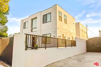 535 N Formosa Ave, Los Angeles, CA 90036