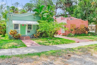 321 Cedar St, Daytona Beach, FL 32114