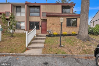 201 Timber Creek Rd, Lindenwold, NJ 08021