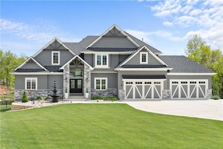 14 Omaha Cir, Greenwood, MO 64034