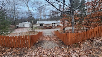 3077 Lakeview Cir, Lincoln, MI 48742