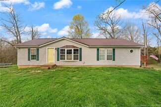 2385 Chinn Dr SW, Corydon, IN 47112