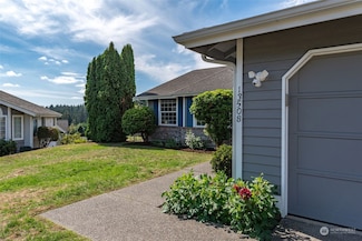 13508 Huntley Place NW, Silverdale, WA 98383
