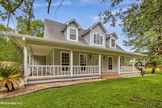 16609 Old River Rd, Vancleave, MS 39565
