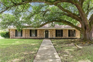 5947 Brighton Place, New Orleans, LA 70131