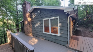 526 Hidden Valley Cir, Boone, NC 28607