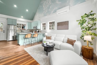 526 S Branciforte Ave, Santa Cruz, CA 95062