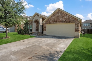 13702 Spectacled Bear Ln, Crosby, TX 77532