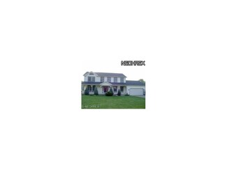 2270 N Leavitt Rd NW, Warren, OH 44485
