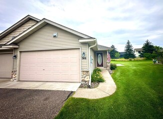 916 Fairfield Place NW, Isanti, MN 55040