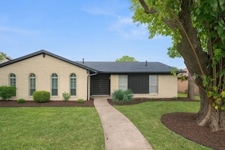 2813 Raintree Dr, Plano, TX 75074