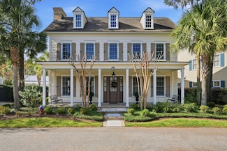 27 Fairhope Rd, Mount Pleasant, SC 29464