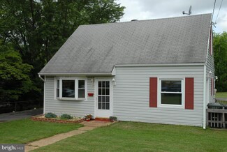 7906 Augusta Rd, Manassas, VA 20111
