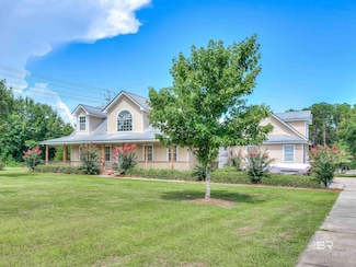 9492 Hammock Rd, Elberta, AL 36530