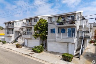 726 5th St, Hermosa Beach, CA 90254