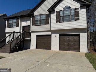 955 Loch Forest Way, Riverdale, GA 30296