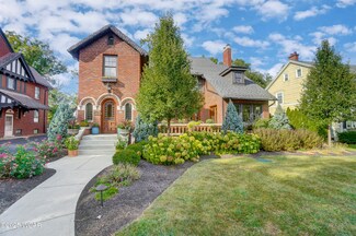 1454 W Market St, Lima, OH 45805