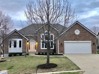 5916 W 153rd Terrace, Overland Park, KS 66223