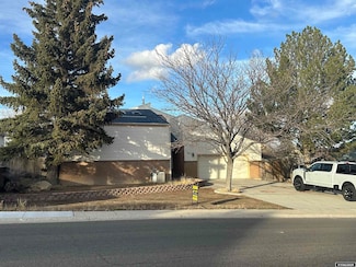 321 Winterhawk Dr, Rock Springs, WY 82901