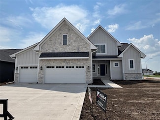 4668 178th St, Urbandale, IA 50323
