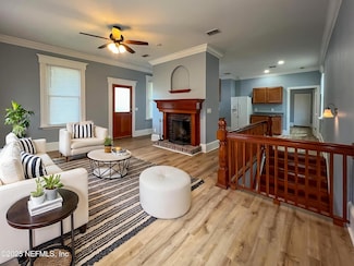 136 E 6th St, Jacksonville, FL 32206