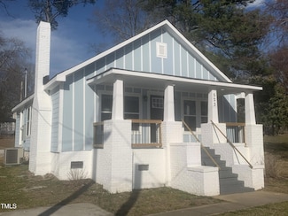 523 E Nelson Ave, Wake Forest, NC 27587