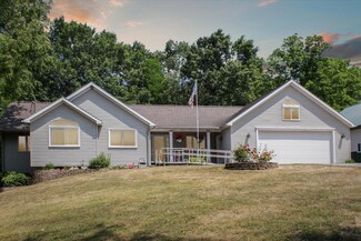 6930 Snow Ave SE, Alto, MI 49302