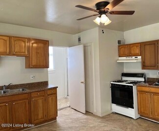 1100 Lydia St Unit 2, Louisville, KY 40217