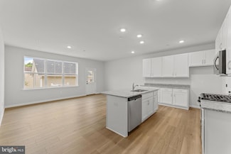 56 N 8th St Unit HOMESITE B28, Perkasie, PA 18944