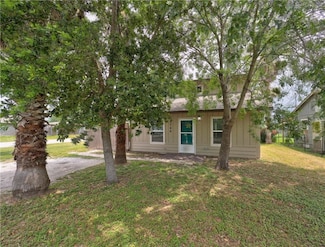2746 Beaumont Ave, Ingleside, TX 78362