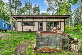4615 E Lake Rd, Wilson, NY 14172