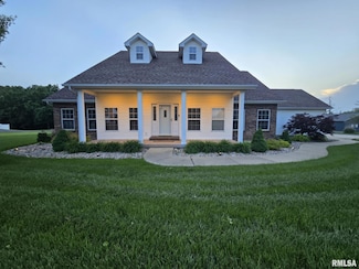 14327 McRaven Ln, Mount Vernon, IL 62864