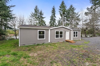 919 SE 1st St, Winlock, WA 98596