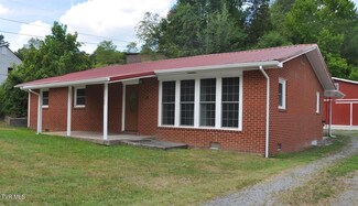 3720 Sullivan Gardens Dr, Kingsport, TN 37660